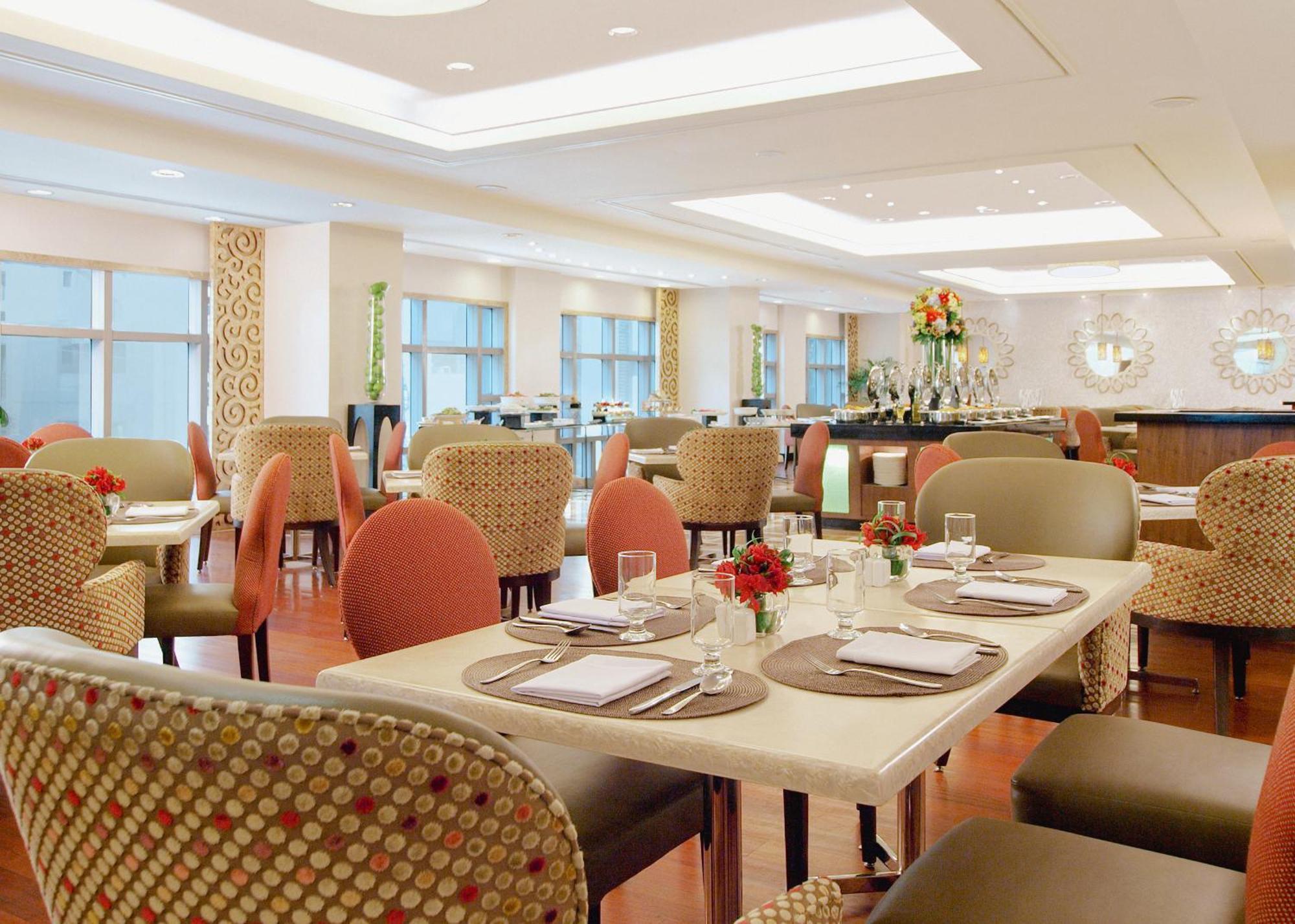 Richmonde Ortigas, Manila 4*