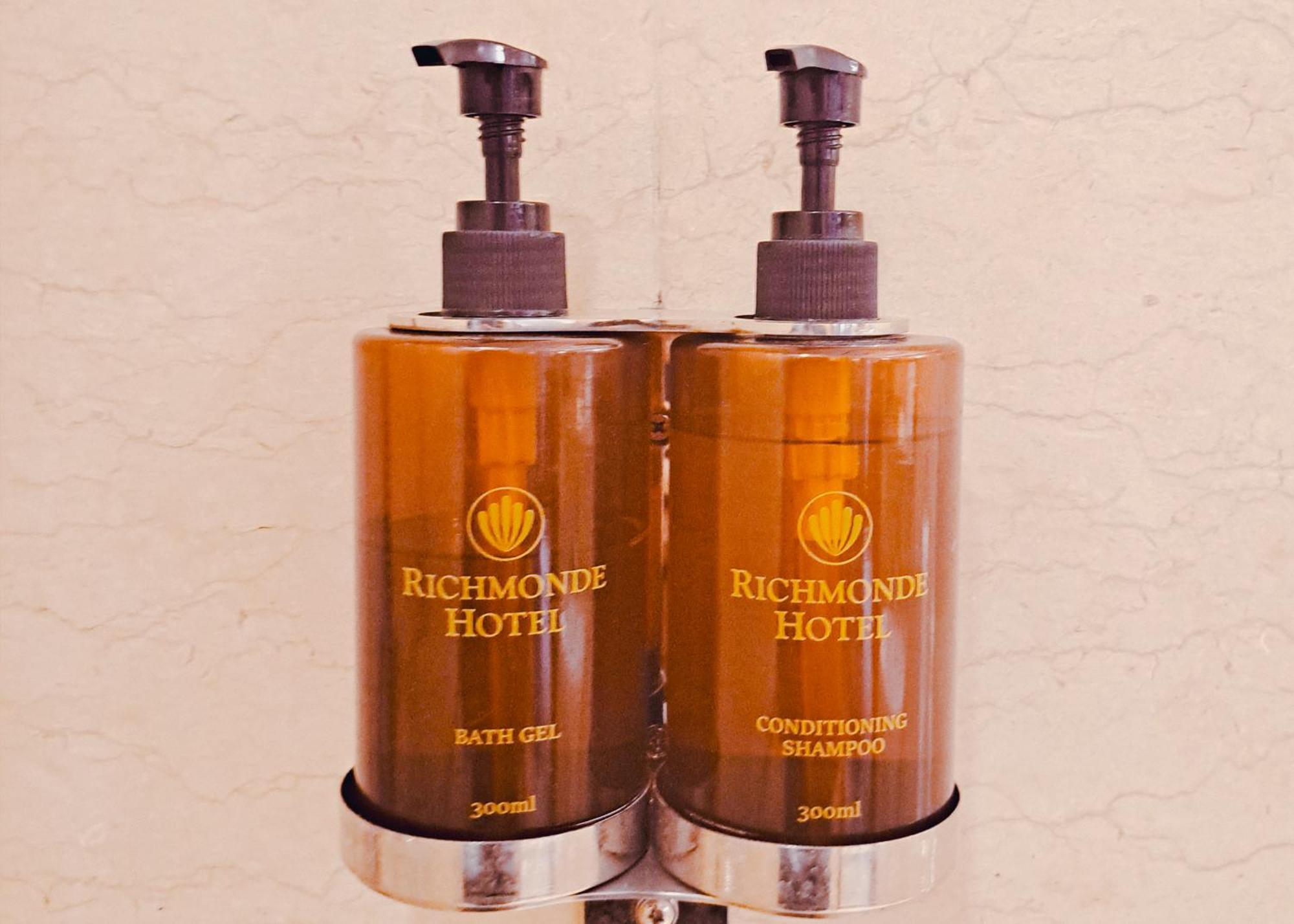 Richmonde Ortigas, Manila Hotel