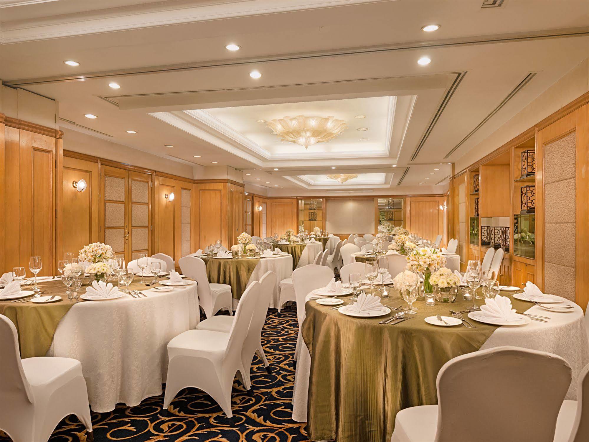 Hotel Richmonde Ortigas, Manila 4*