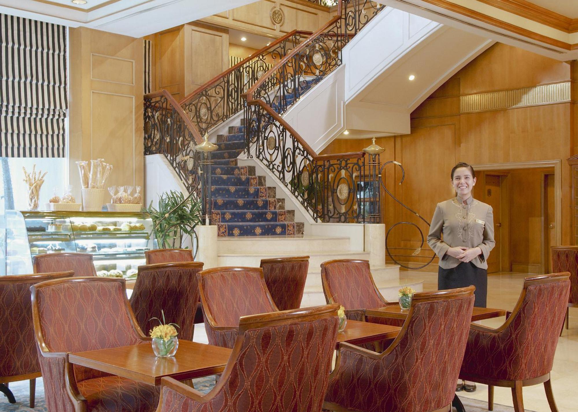 Richmonde Ortigas, Manila Hotel