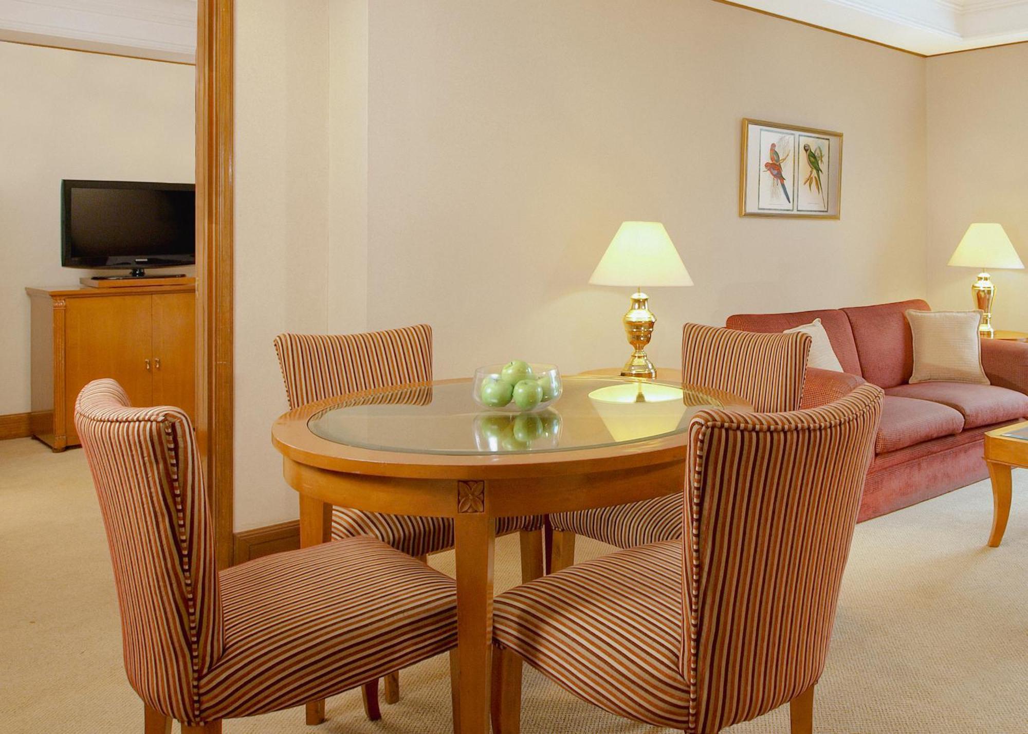 Richmonde Ortigas, Manila Hotel 4*