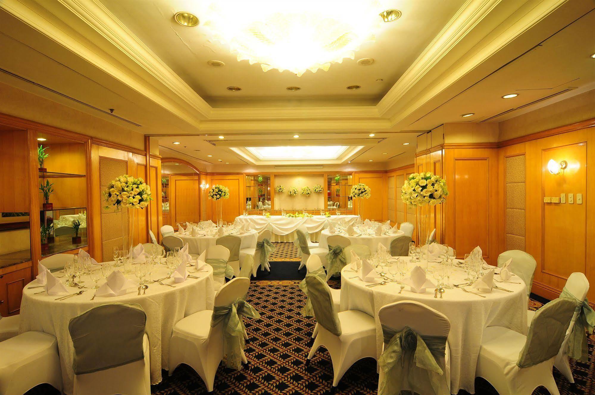 Hotel Richmonde Ortigas, Manila 4*